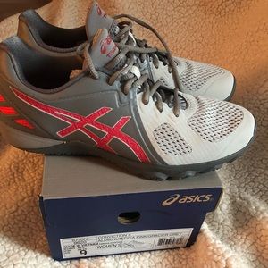 ASICS ladies Conviction X size 9 pink gray